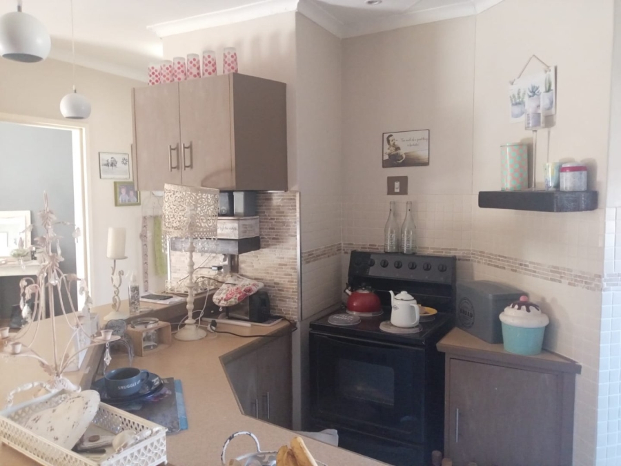 2 Bedroom Property for Sale in Pellissier Free State